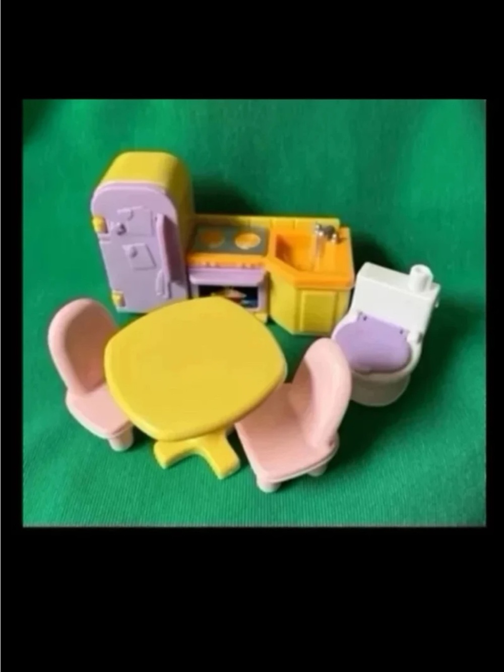 Fisher price my first dollhouse Kitchen stove fridge sink table toilet furniture